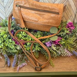Day and Mood Leather crossbody tan MSRP $128